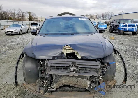 2022 Volkswagen Tiguan Se R-Line Black z USA, uszkodzony, nr VIN 3VVCB7AX7NM040075